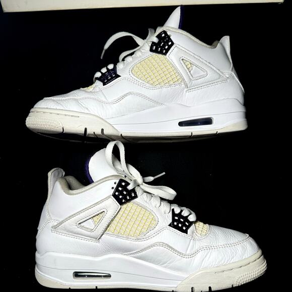 Size 7.5 - Nike Air Jordan 4 Retro Purple Metallic 2020 Men's Shoes - Picture 2 of 8